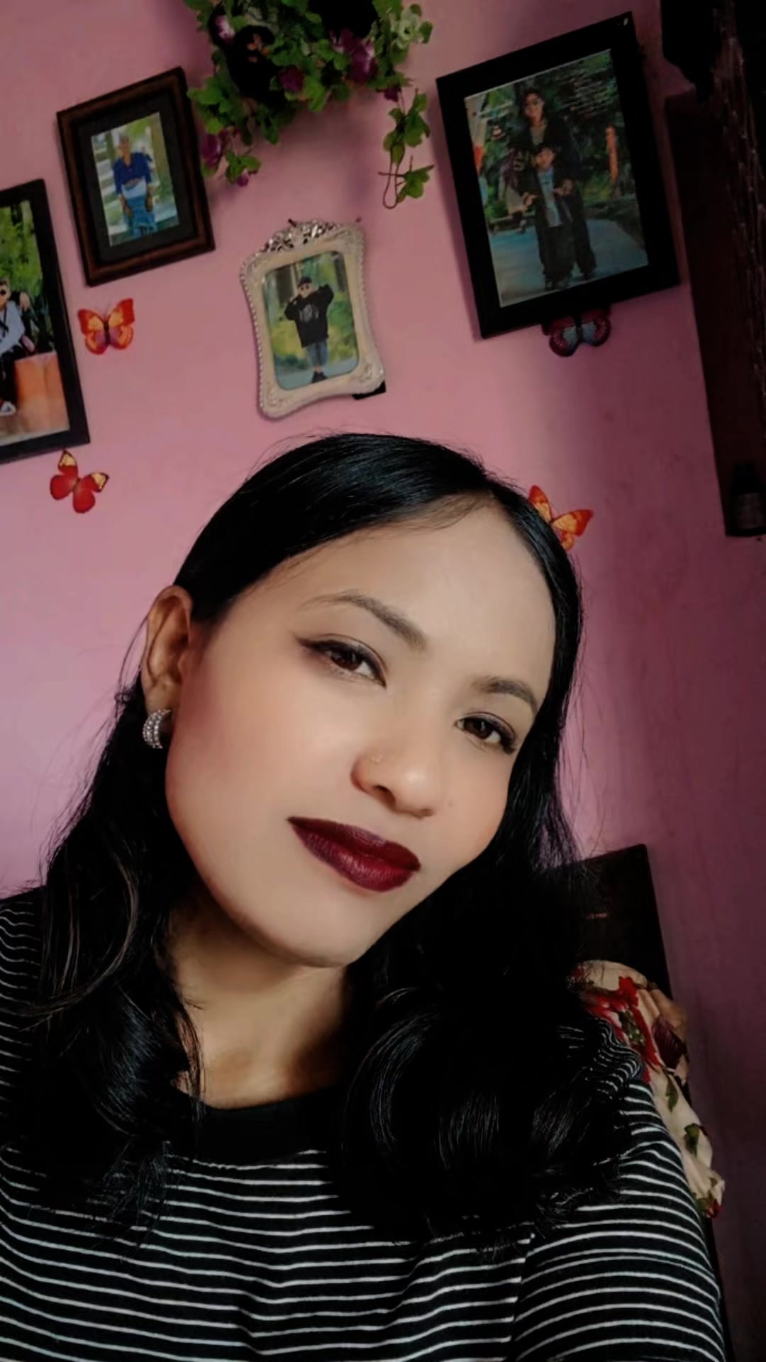 @samjana 👩&zwj;❤️&zwj;💋&zwj;👩💋💋💋