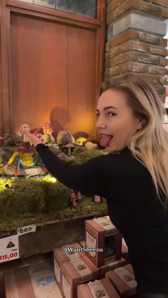 @IWantSheena
