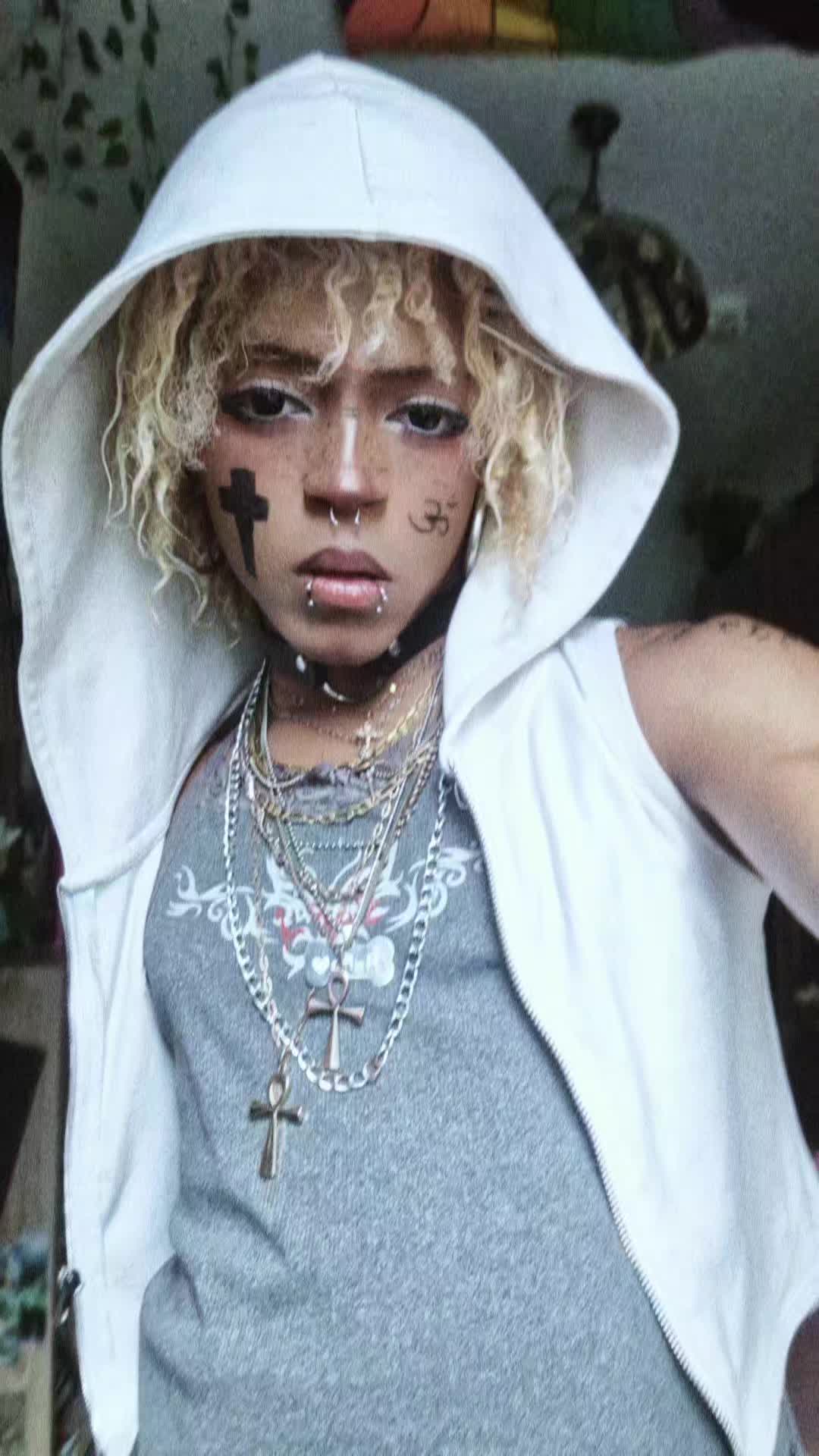@Hopsi🐇