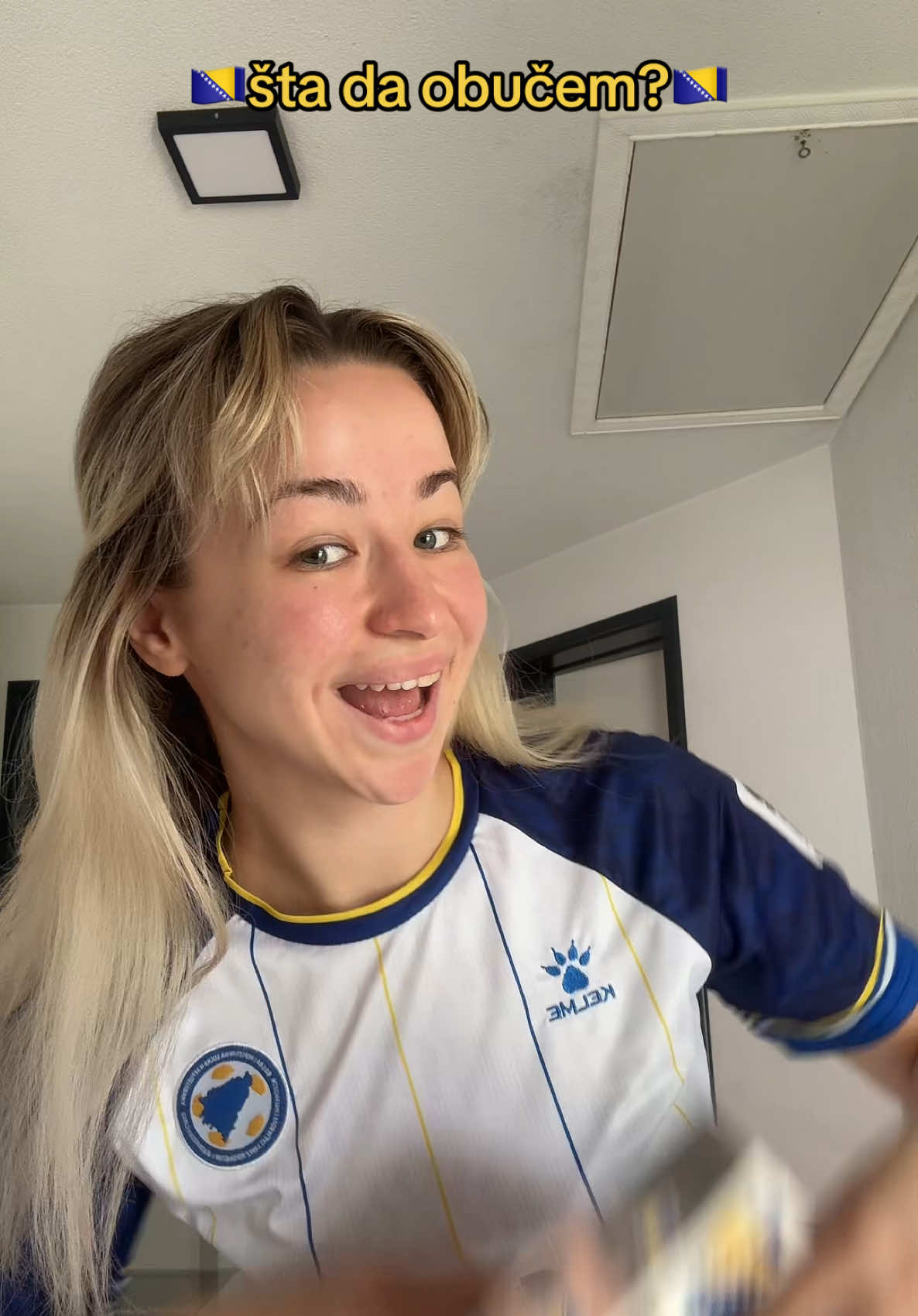 @Amiraa