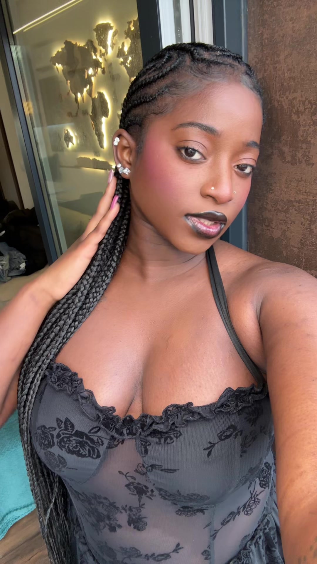 @lily_mulaan_