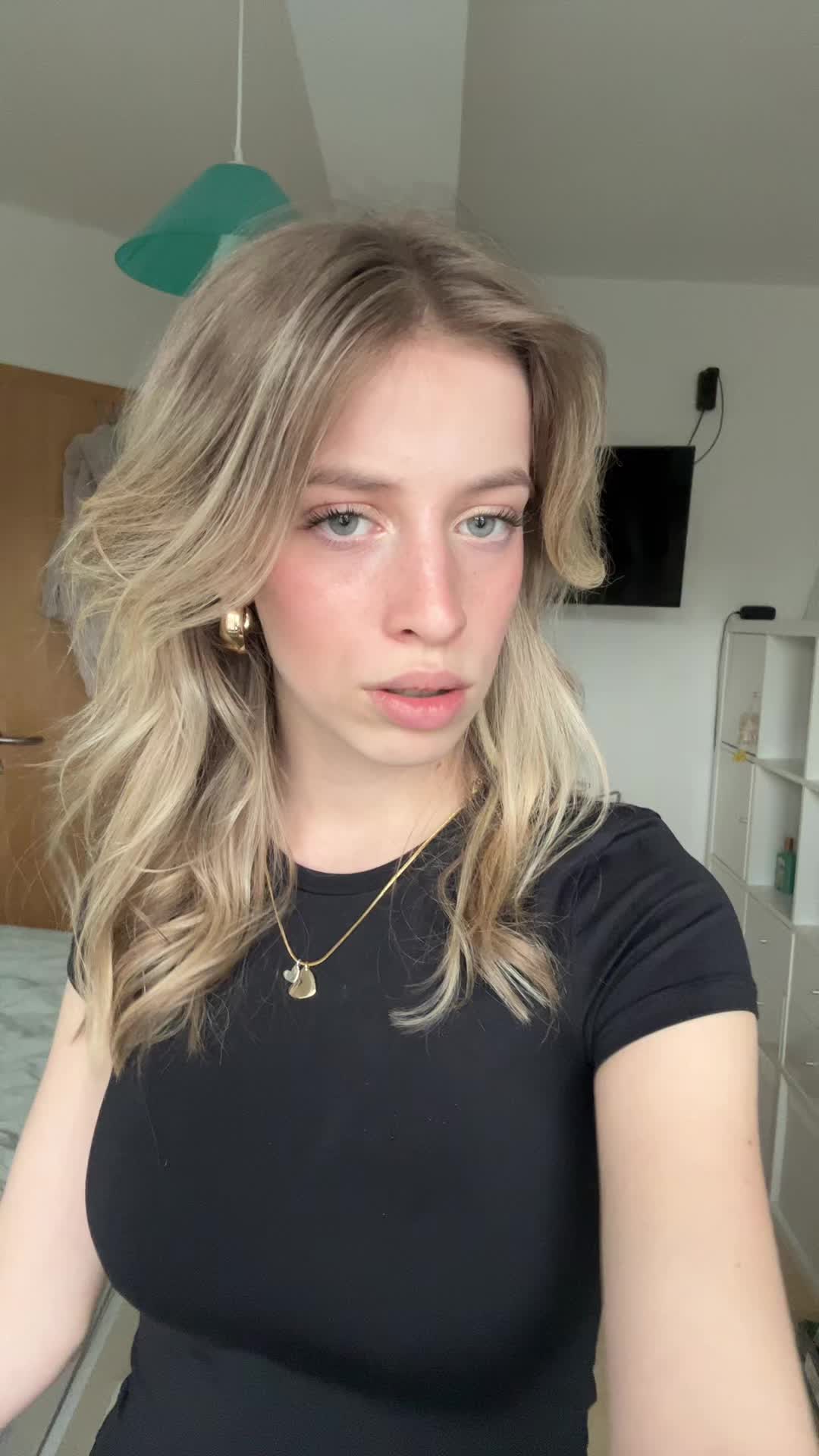 @yourfav.lea