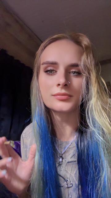 @Ťĩfffäñÿÿÿ! 🖤