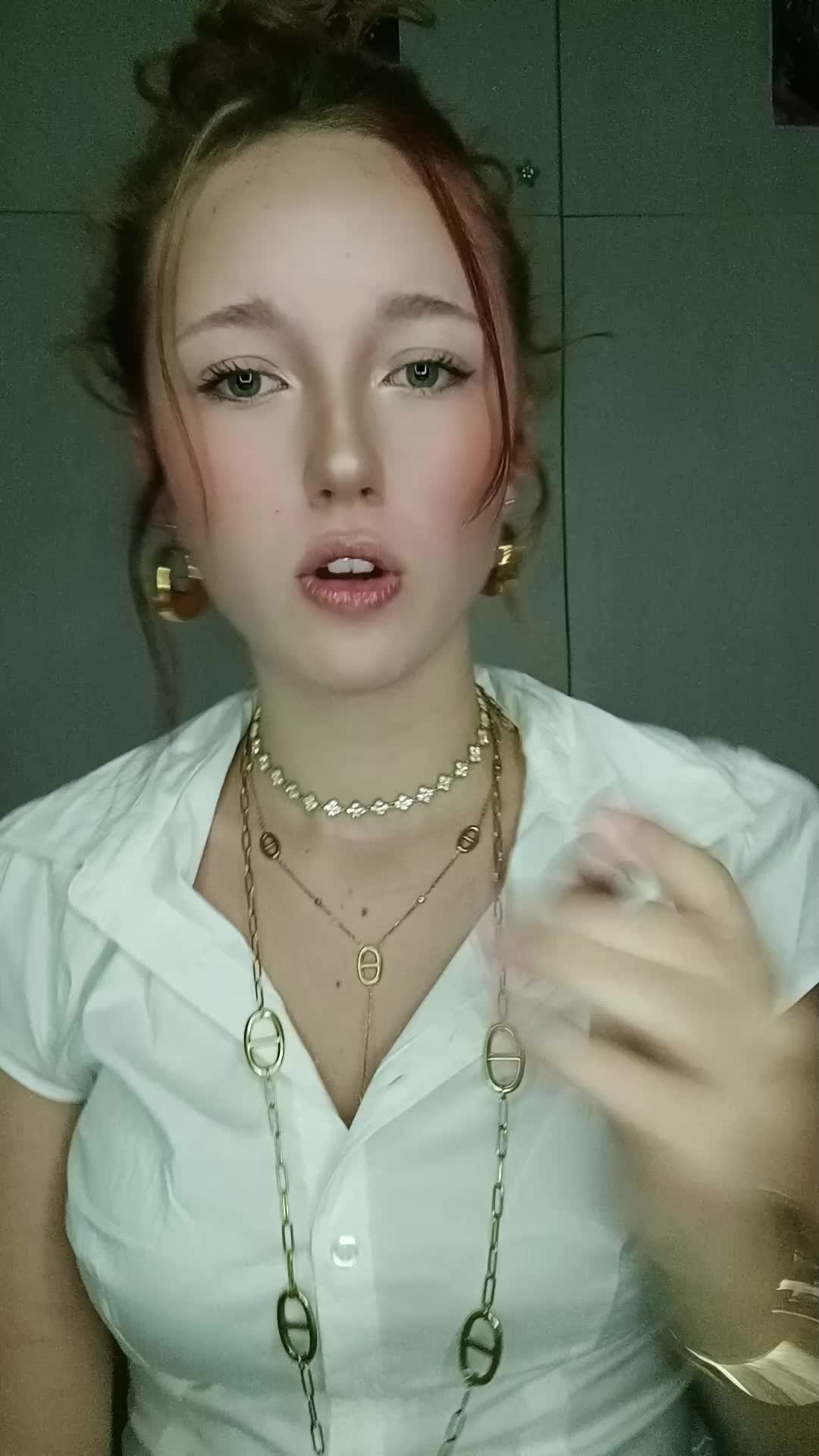 @M€/¥n€