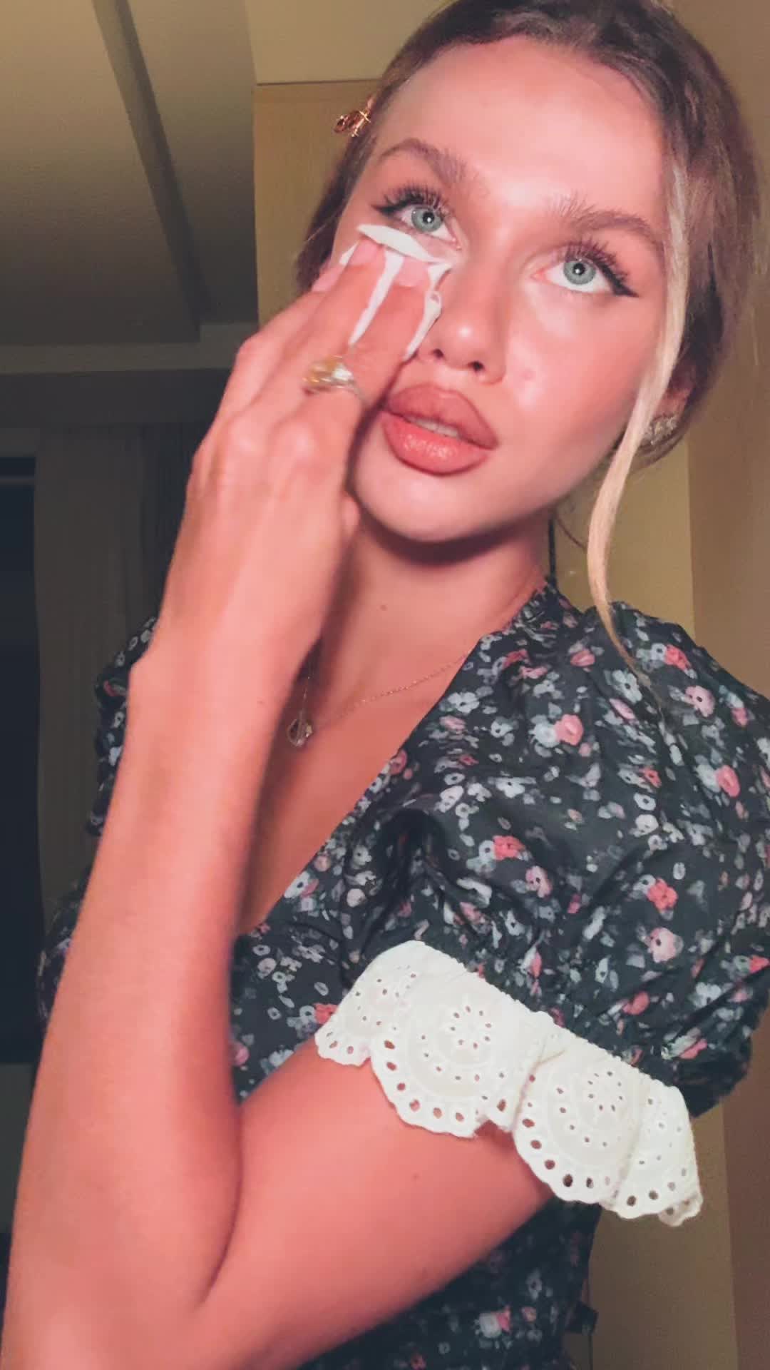 @semeykoanna
