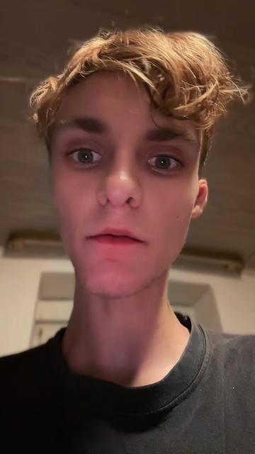 @_Benjamin