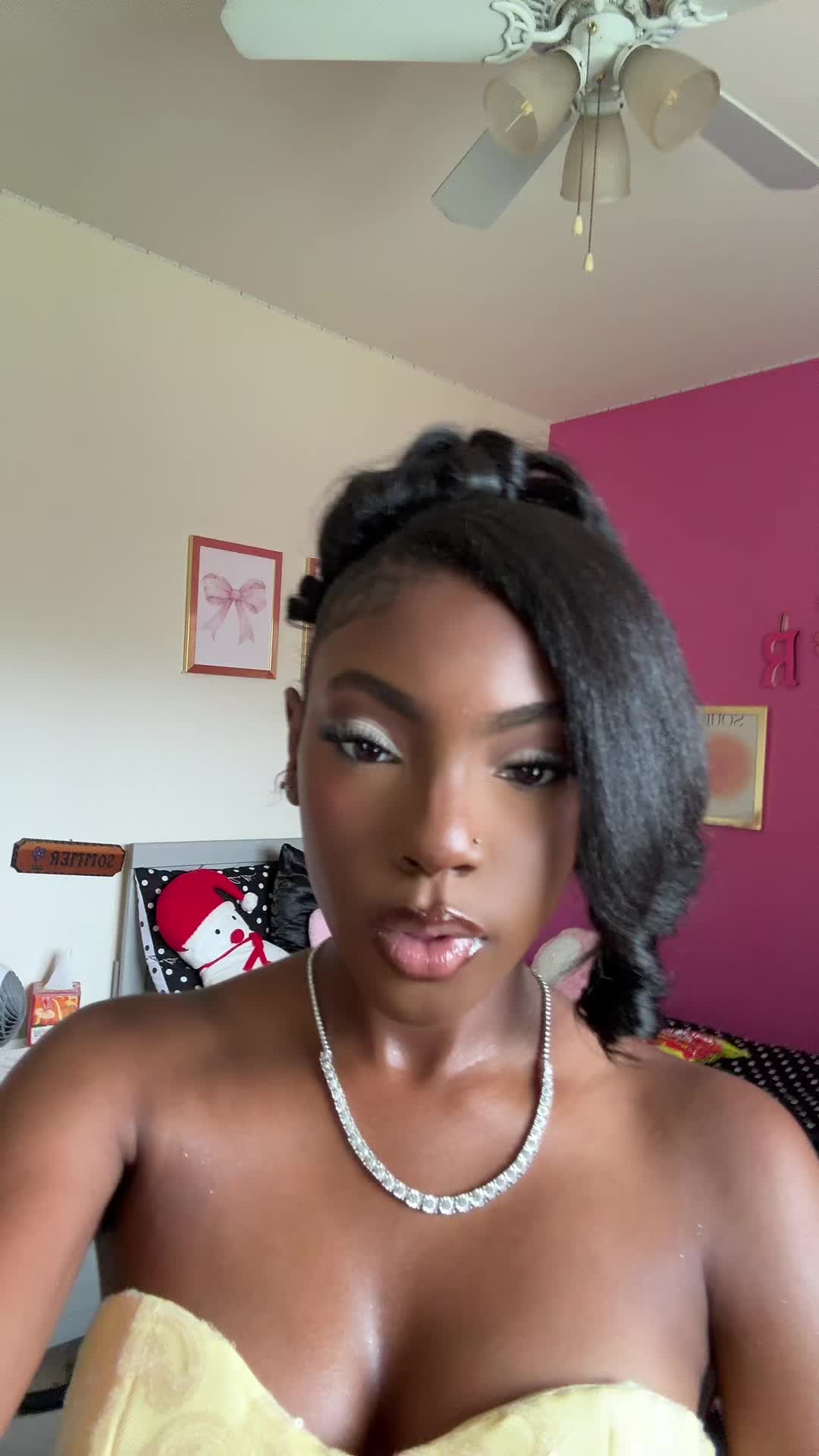 @️