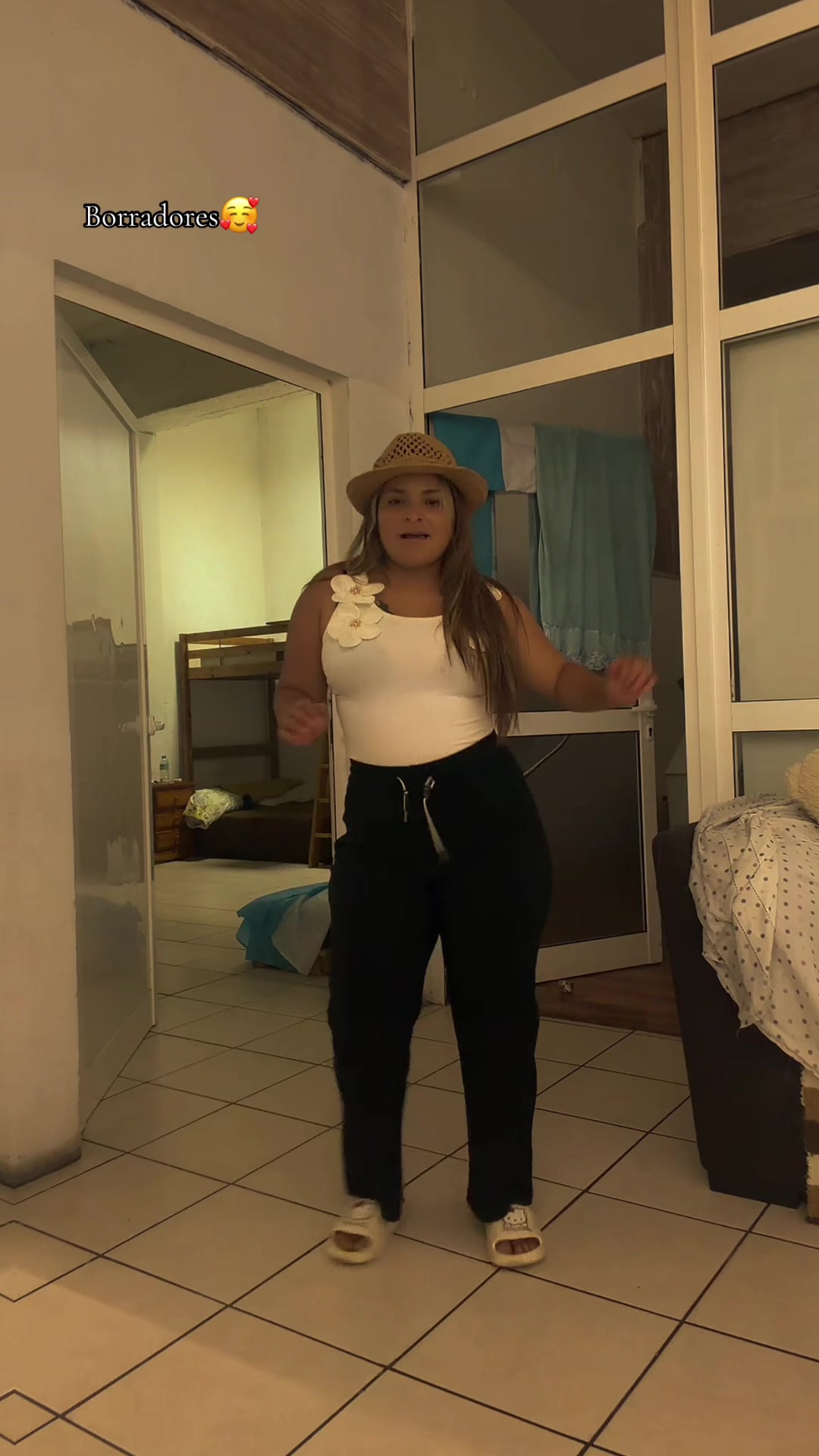 @Victoria ✨🇭🇳🇮🇨