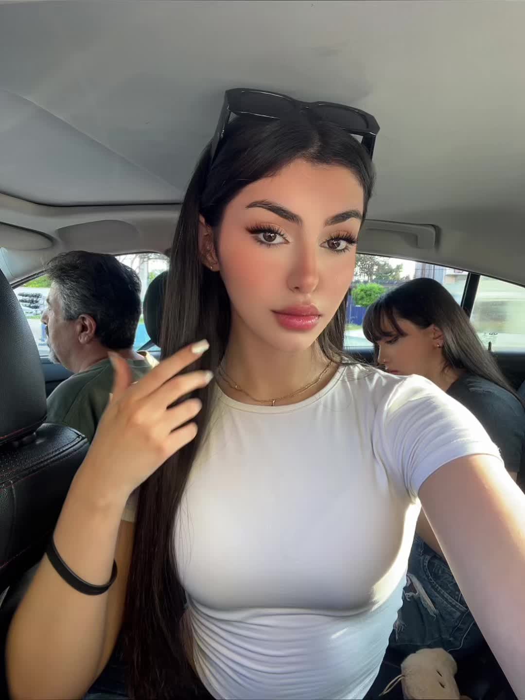 @_zhinak