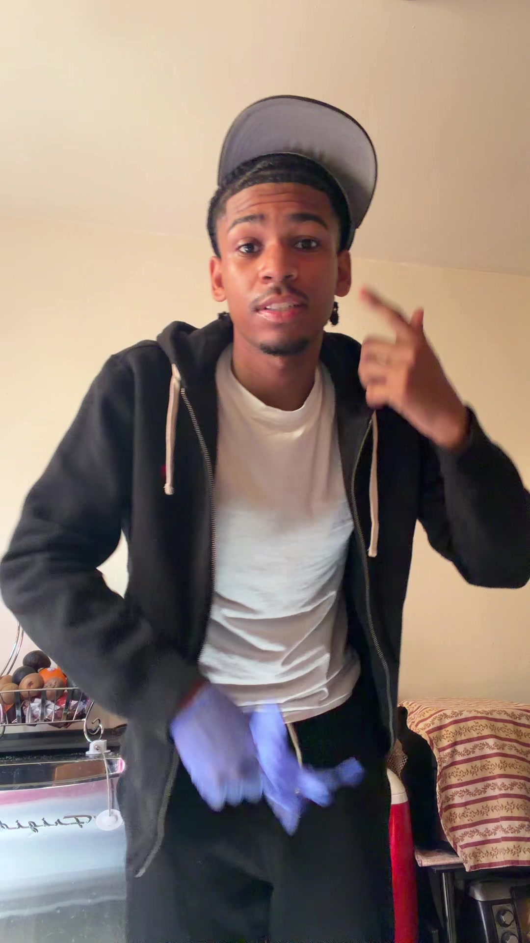 @😝