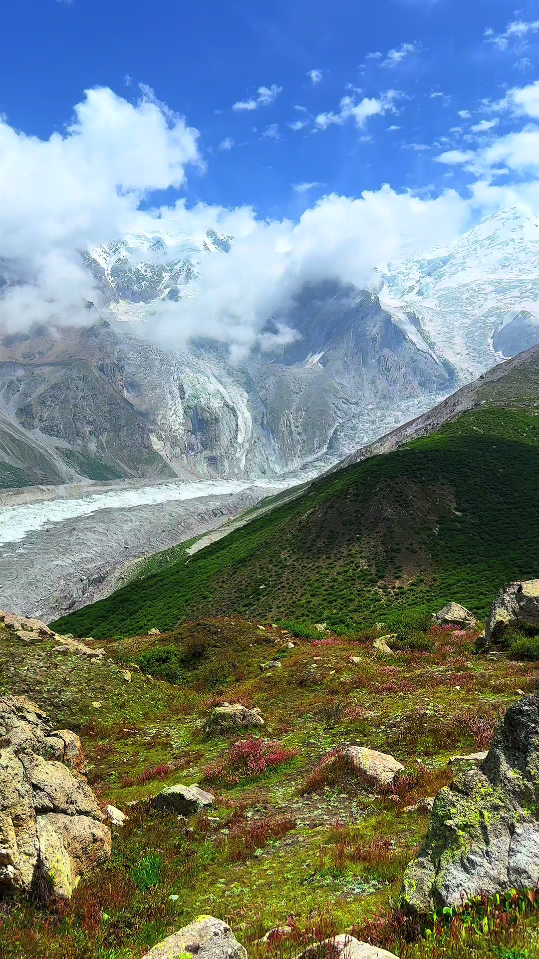 @Vista_Skardu