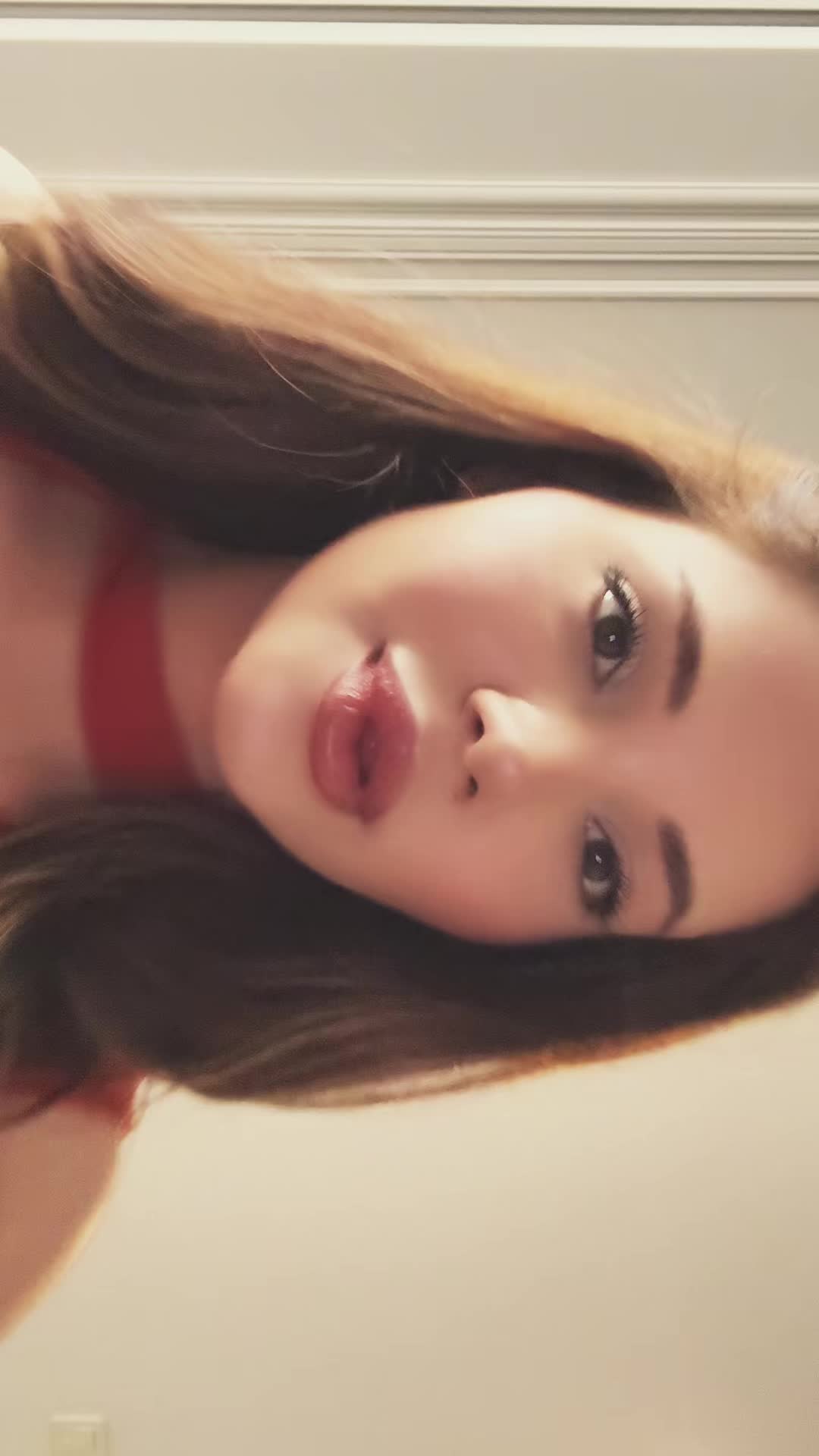 @_snezhk