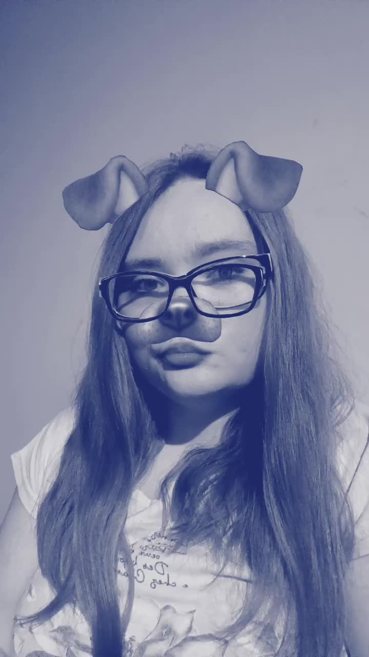 @🌴💜WIKTORIA WIKSONAX💜🌴