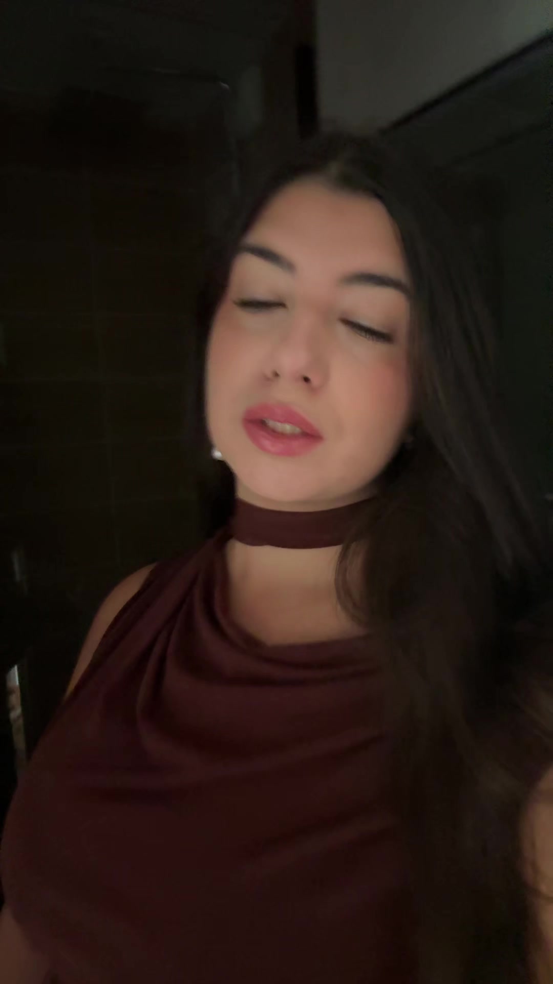 @..