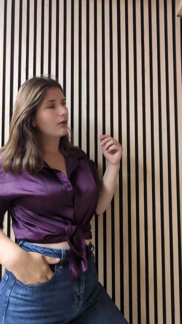 @justme-elena