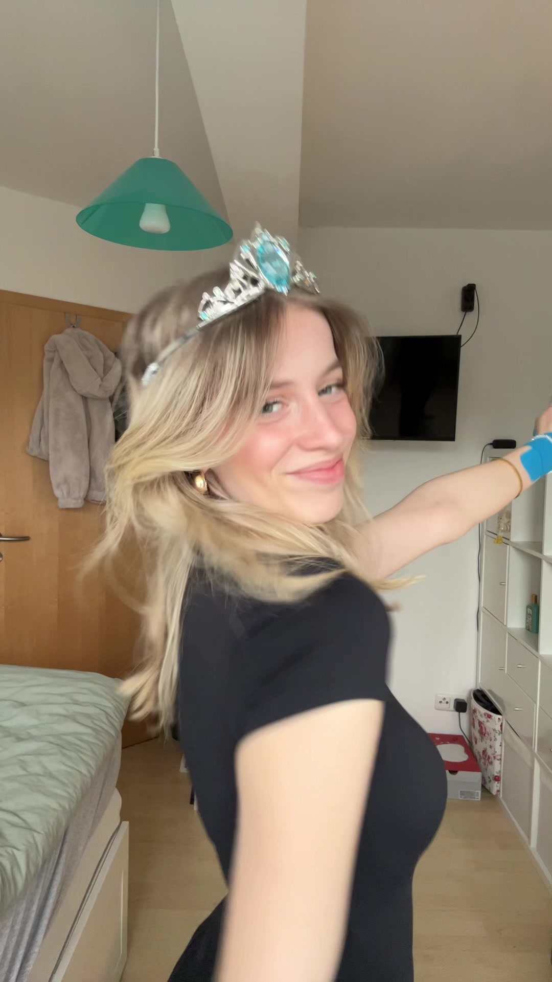 @yourfav.lea