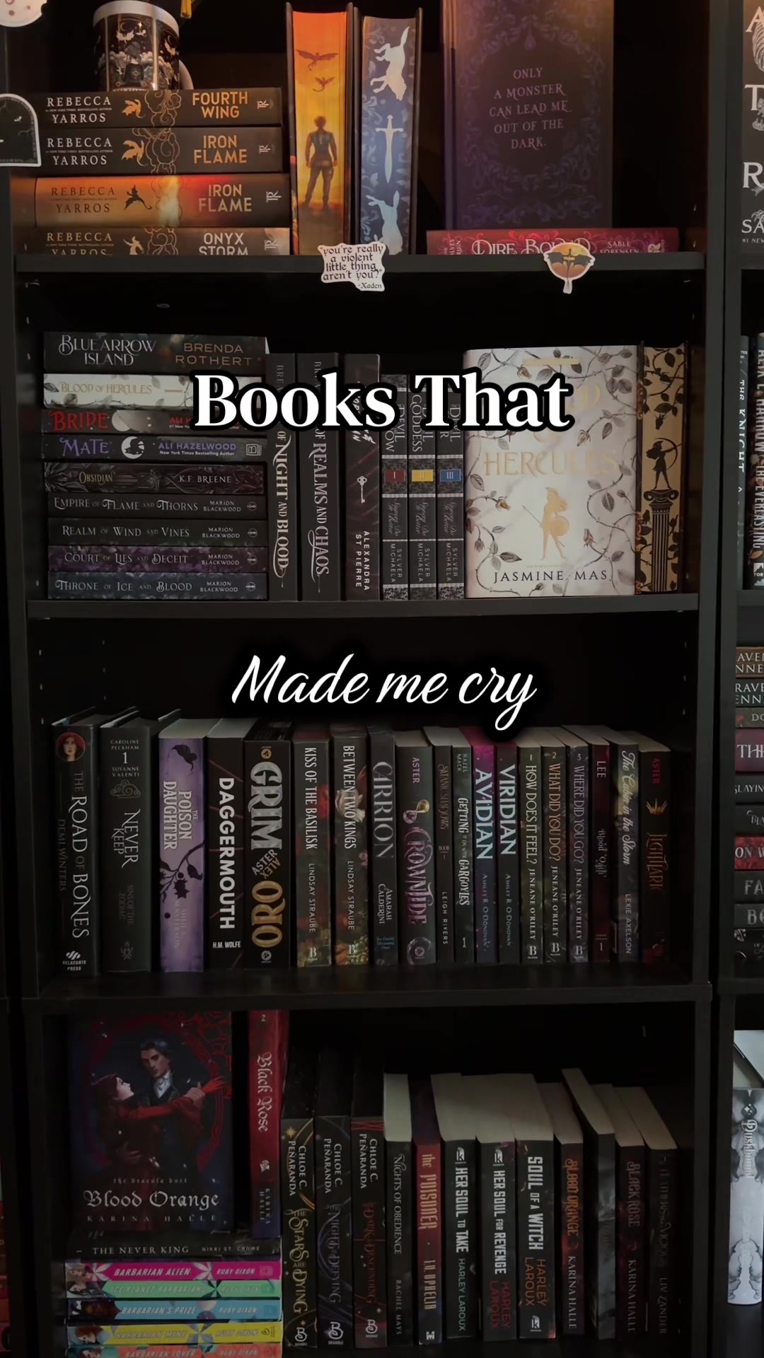 @Danielle Reads 📚☕️ 🧸