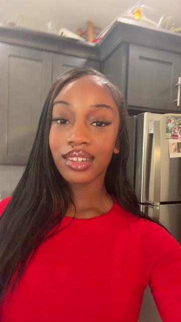 @👰🏾&zwj;♀️