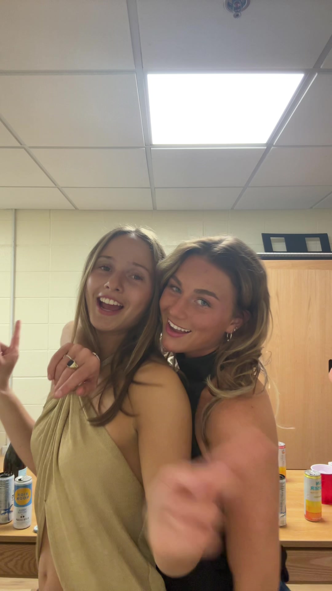 @Ella schwarzzzz