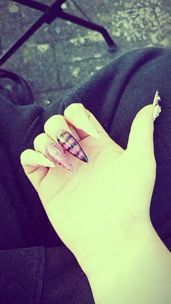 @Venom Nails