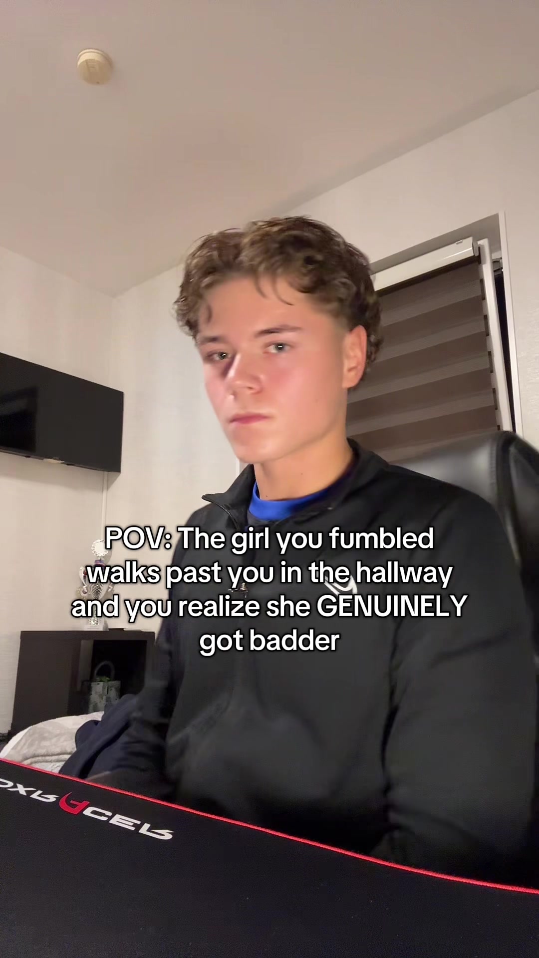 @Yvwes