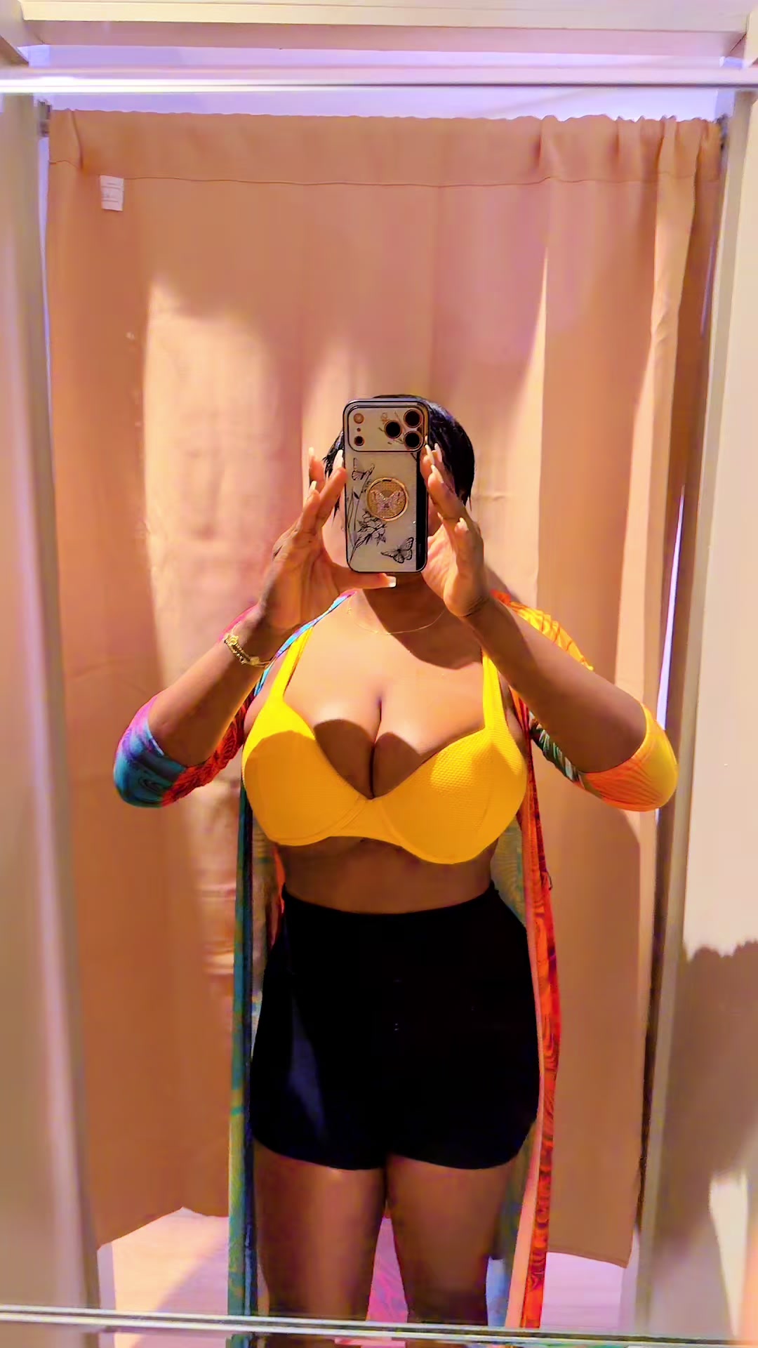 @mimiubini
