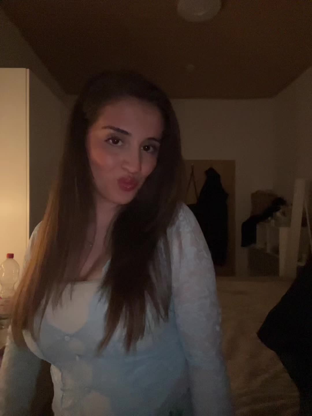 @𝐸