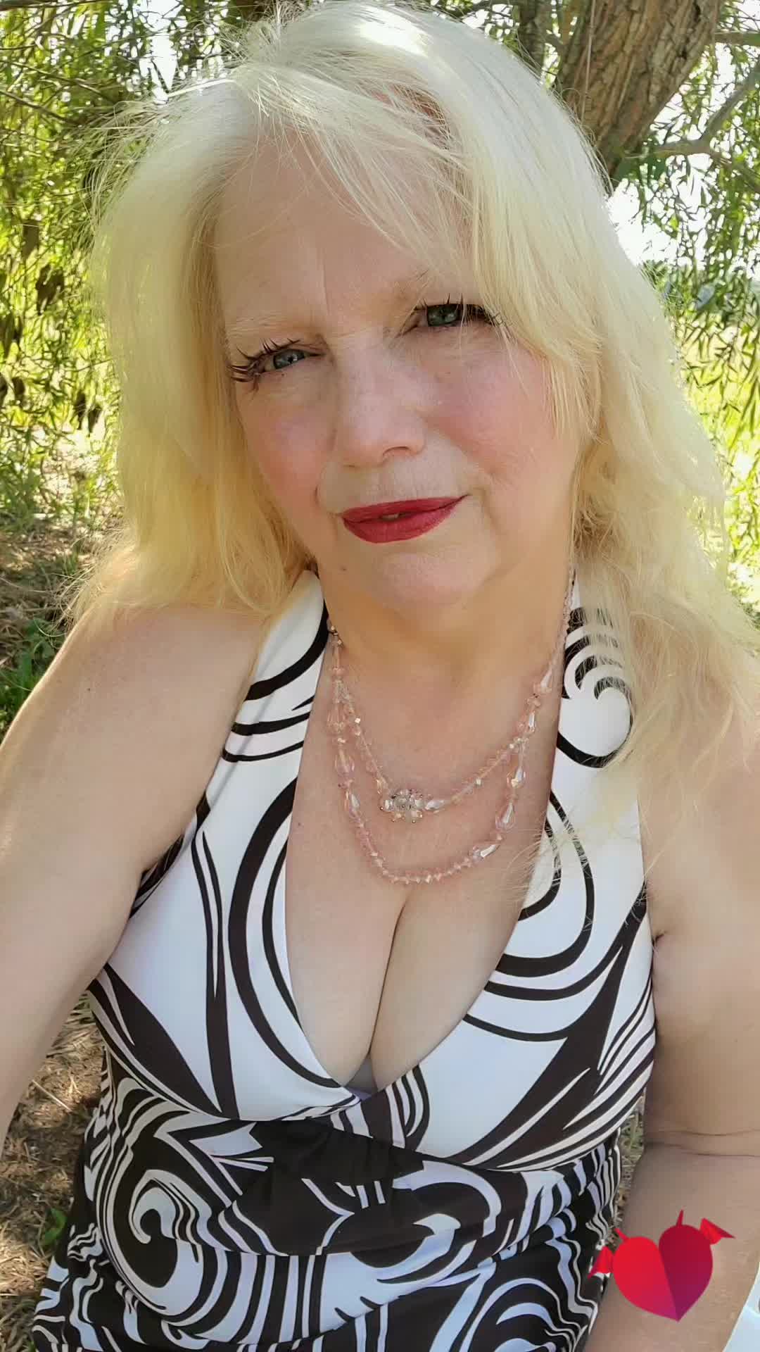 @🎶🎶 Erin 🎶🎶