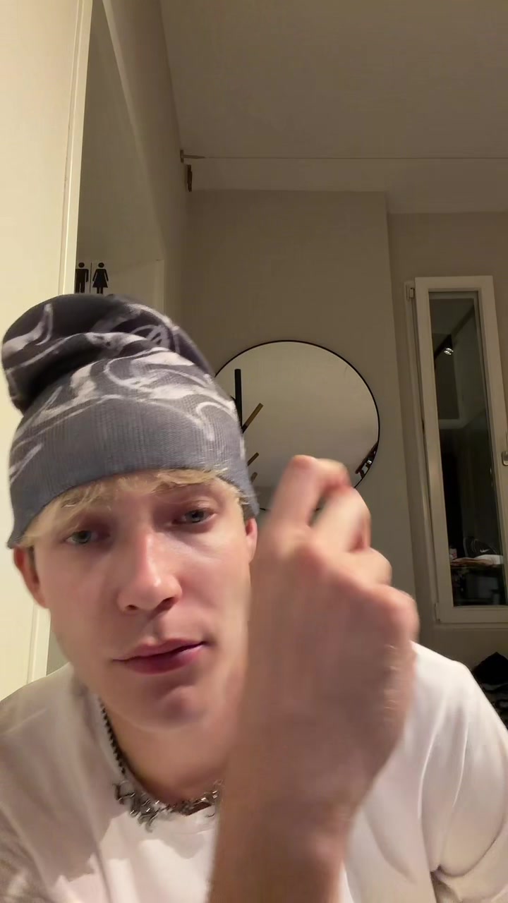 @luvmecoup