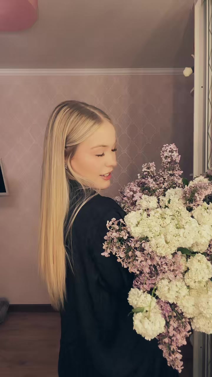 @Алиса