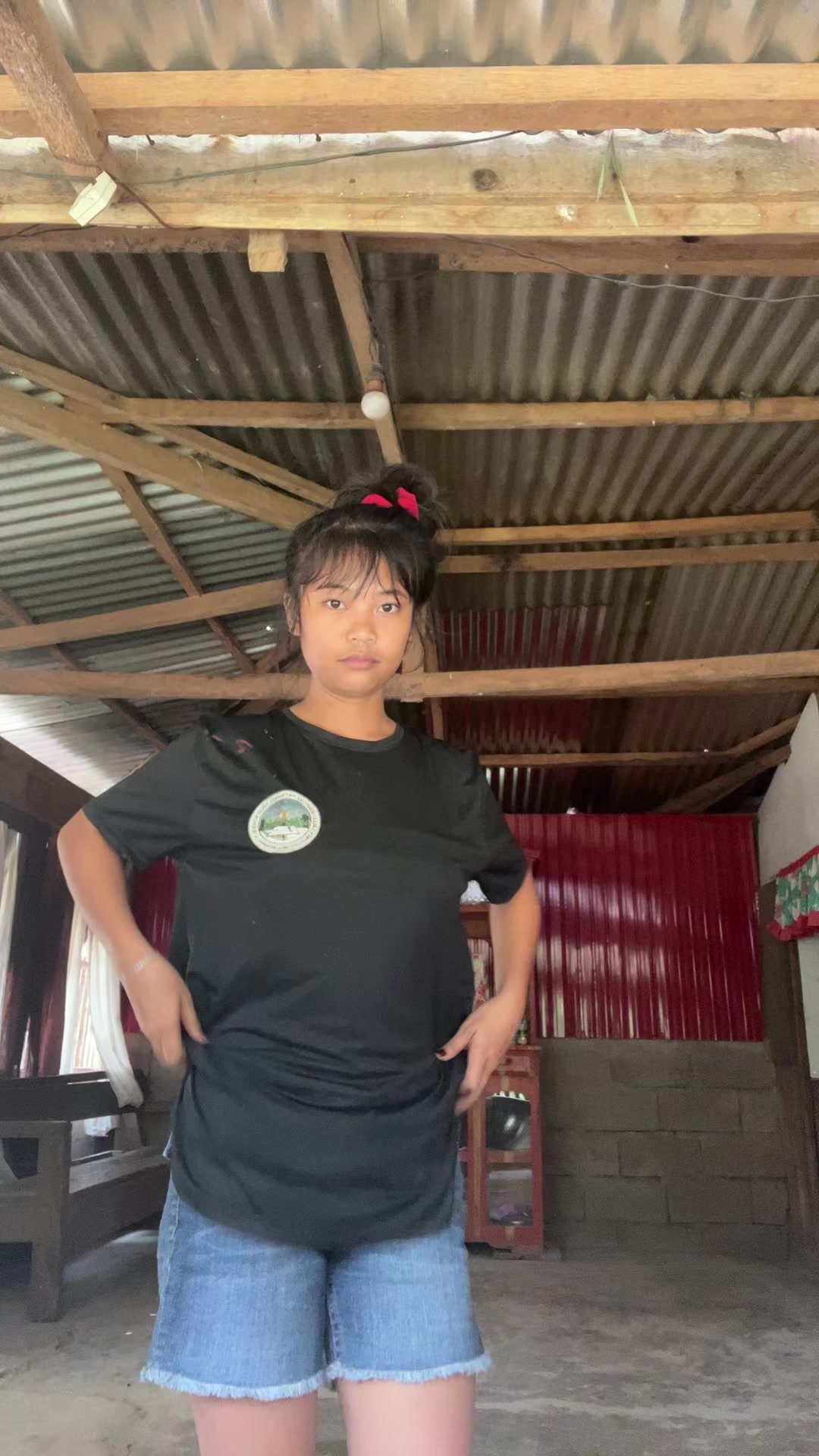@Ainie