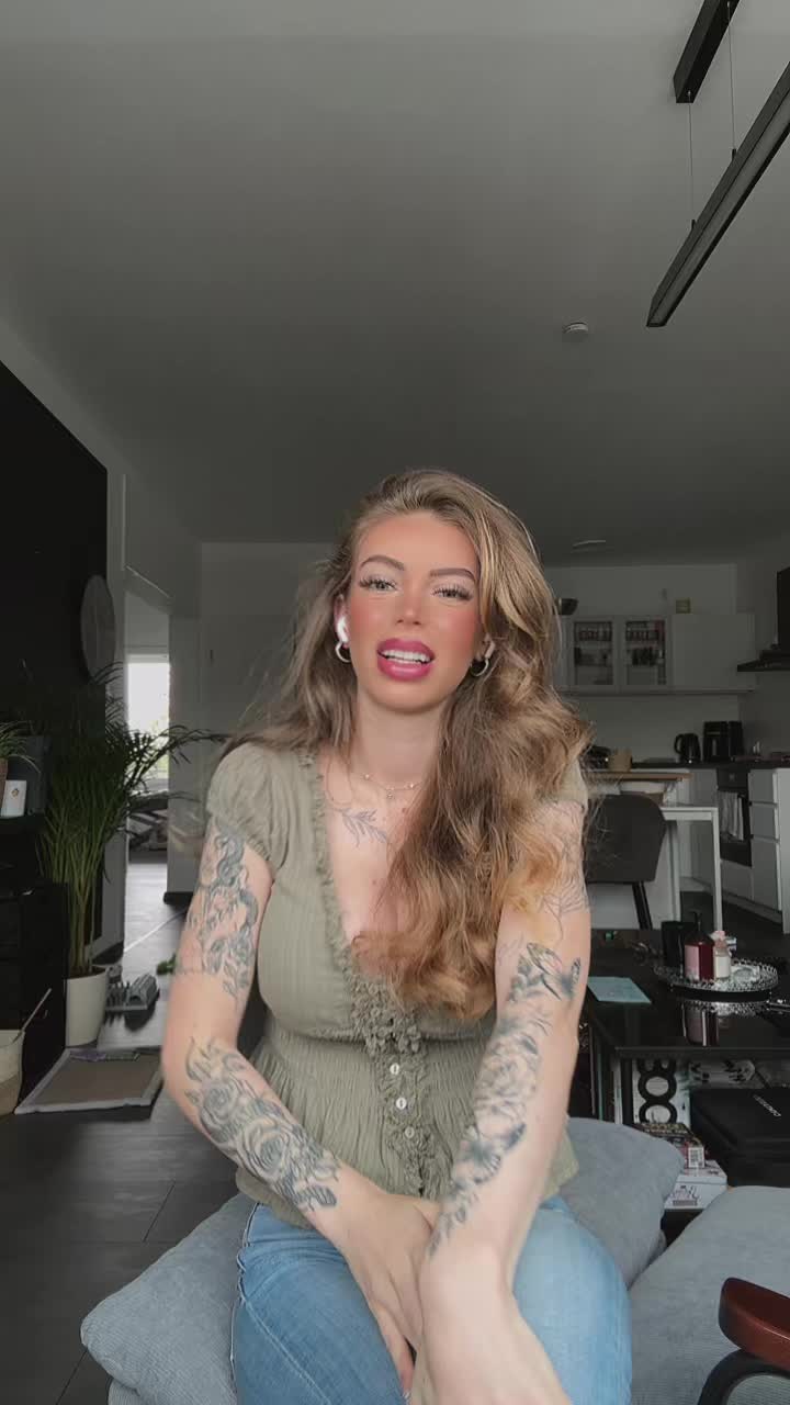 @Pialein_