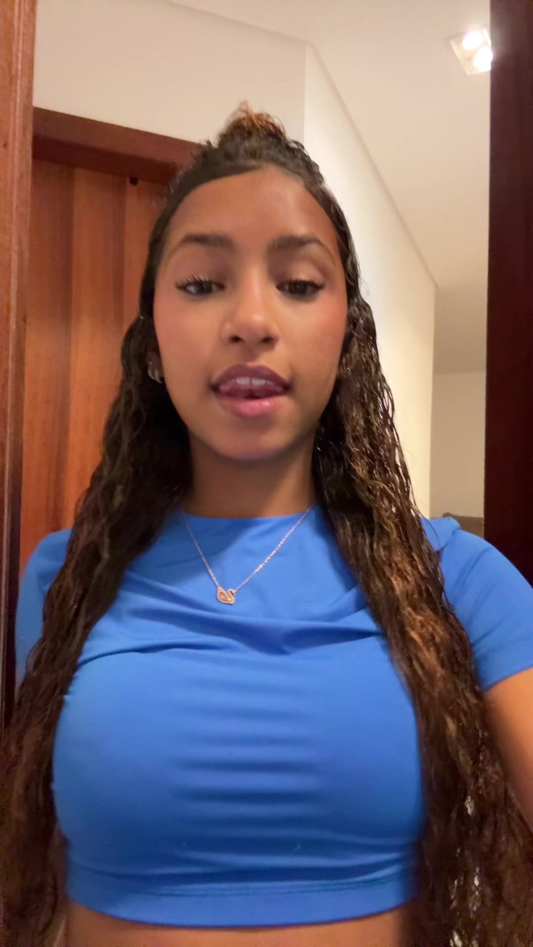 @Mel Araújo