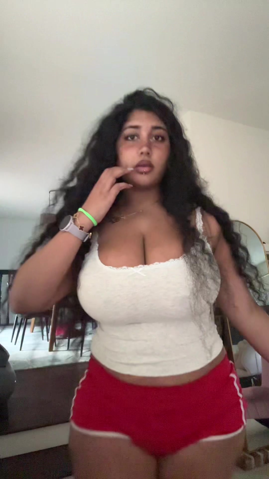 @tanvi🇮🇳