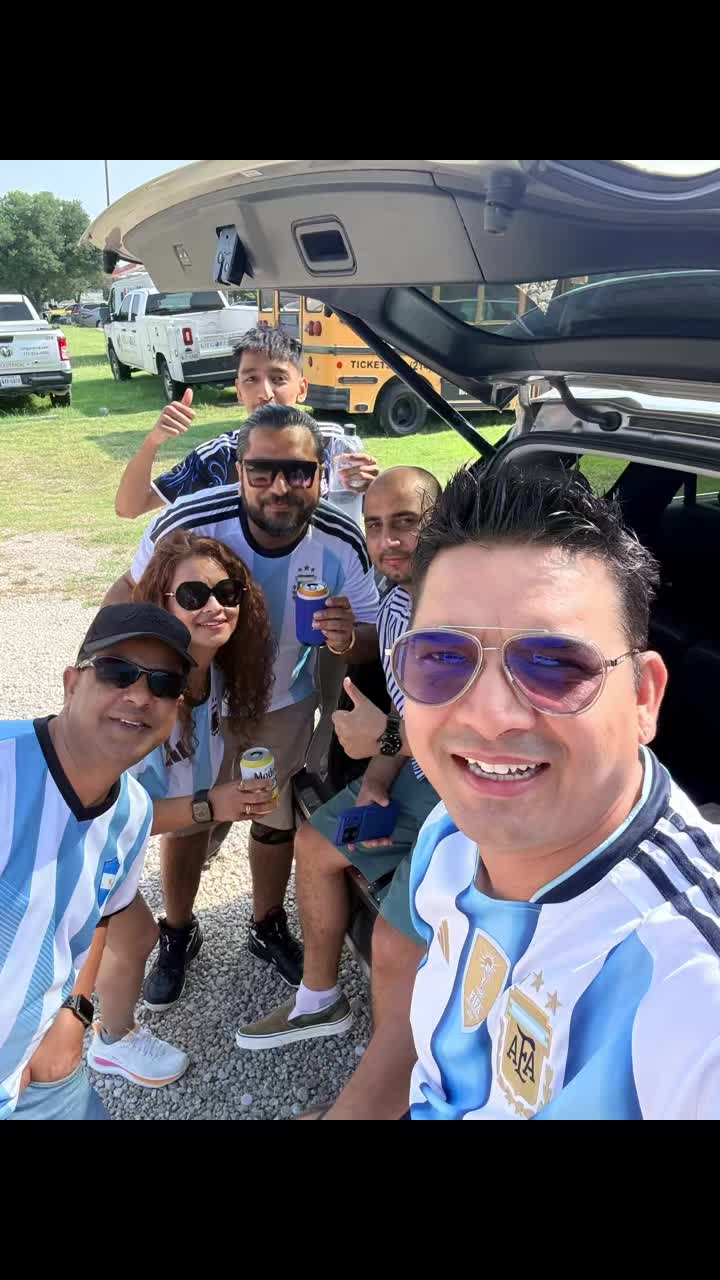@Vedh@1980