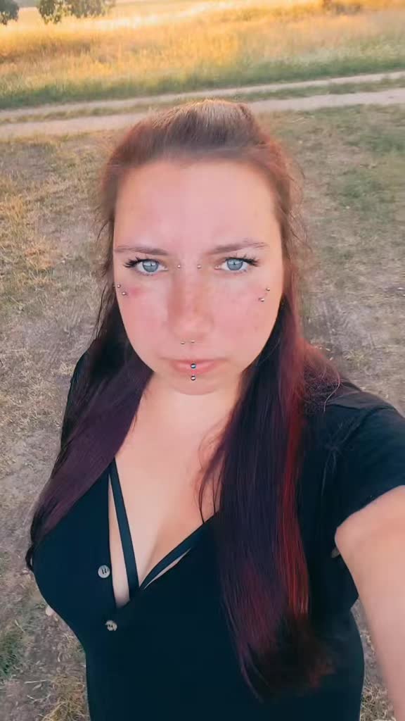 @laura.jane😈🤘