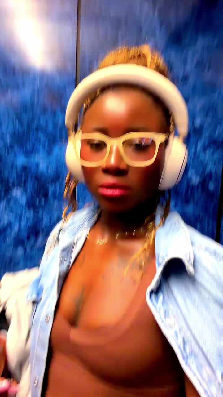 @COCoEm