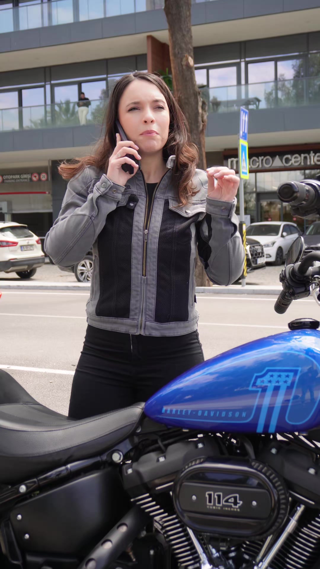 @MotoRhino