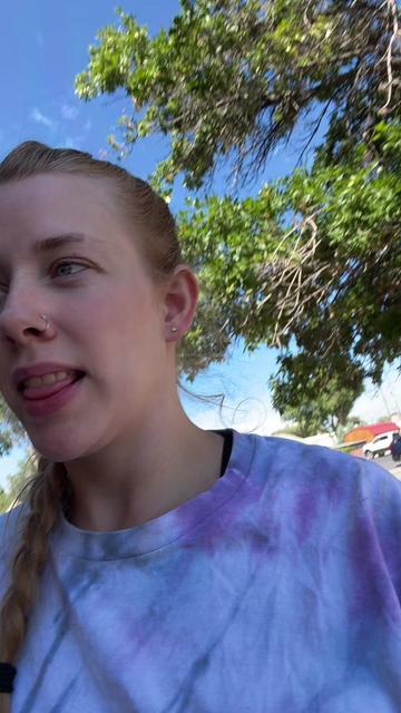 @Blondie
