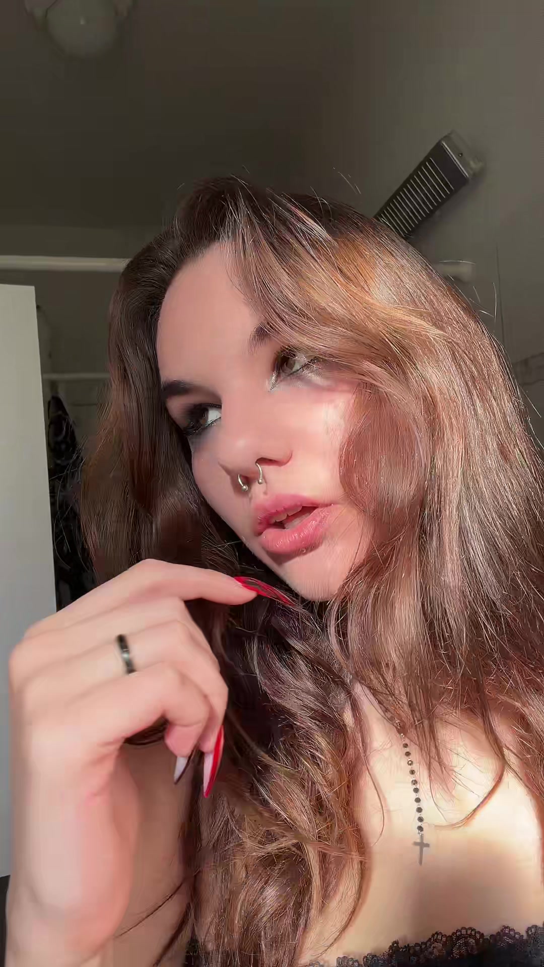 @elissstar