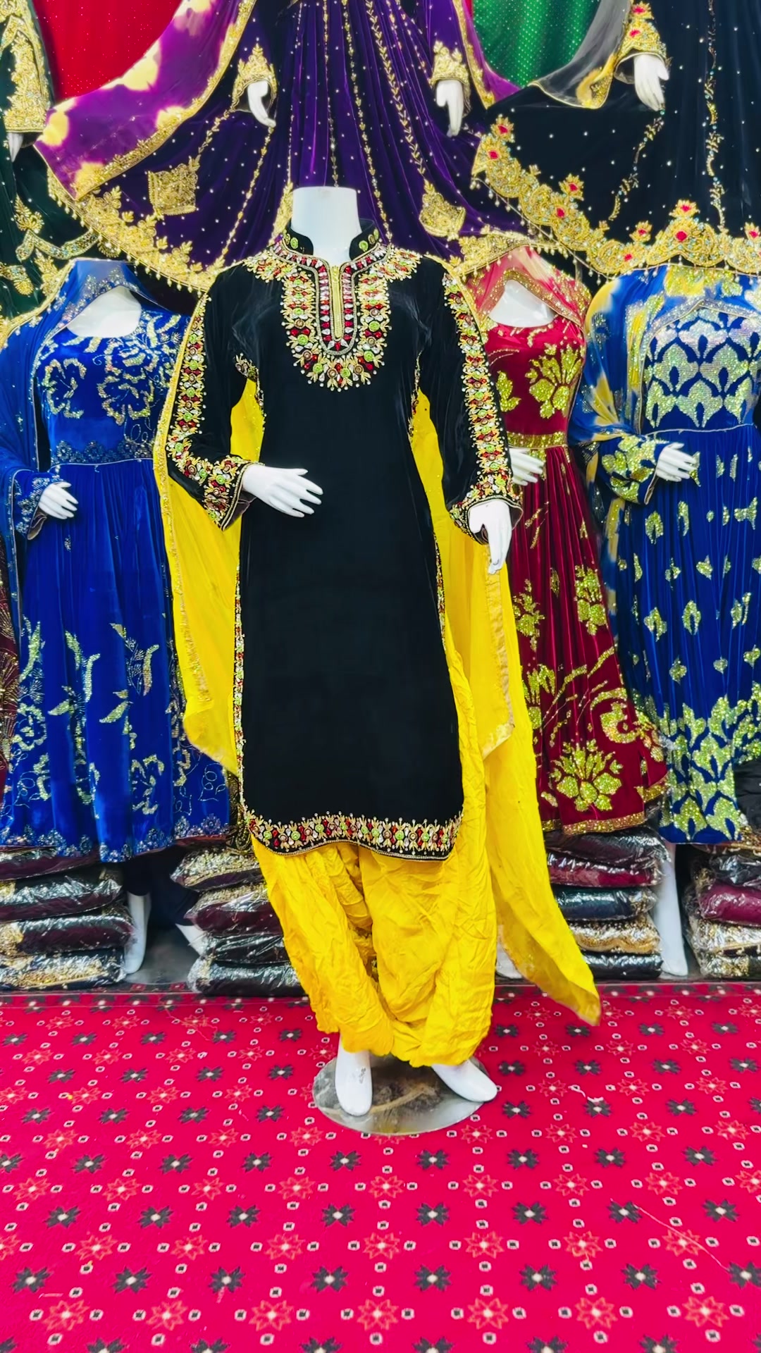 @نیو لباس گارمنٹس