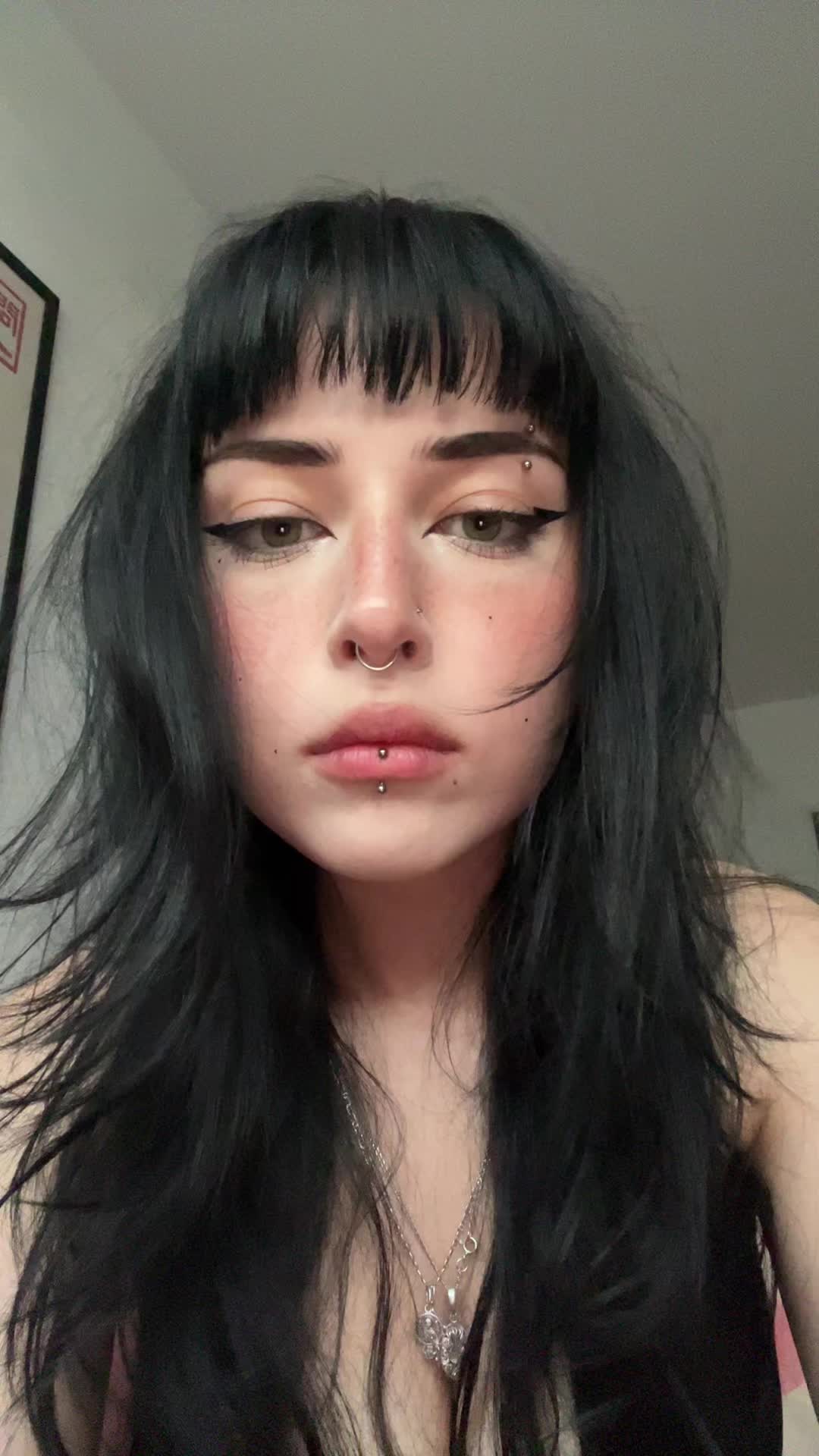 @vvikusia