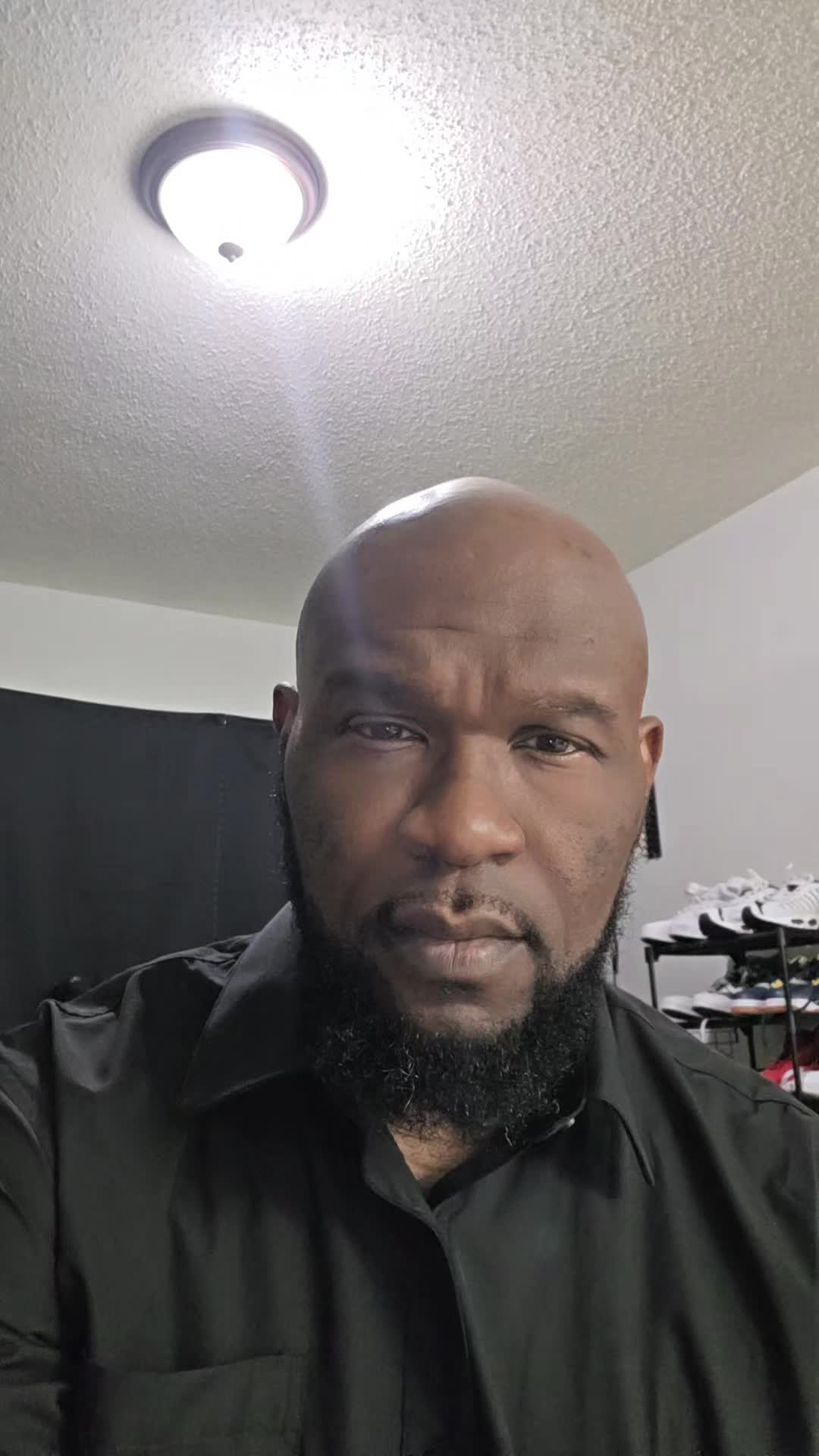 @Uncledeespeaks
