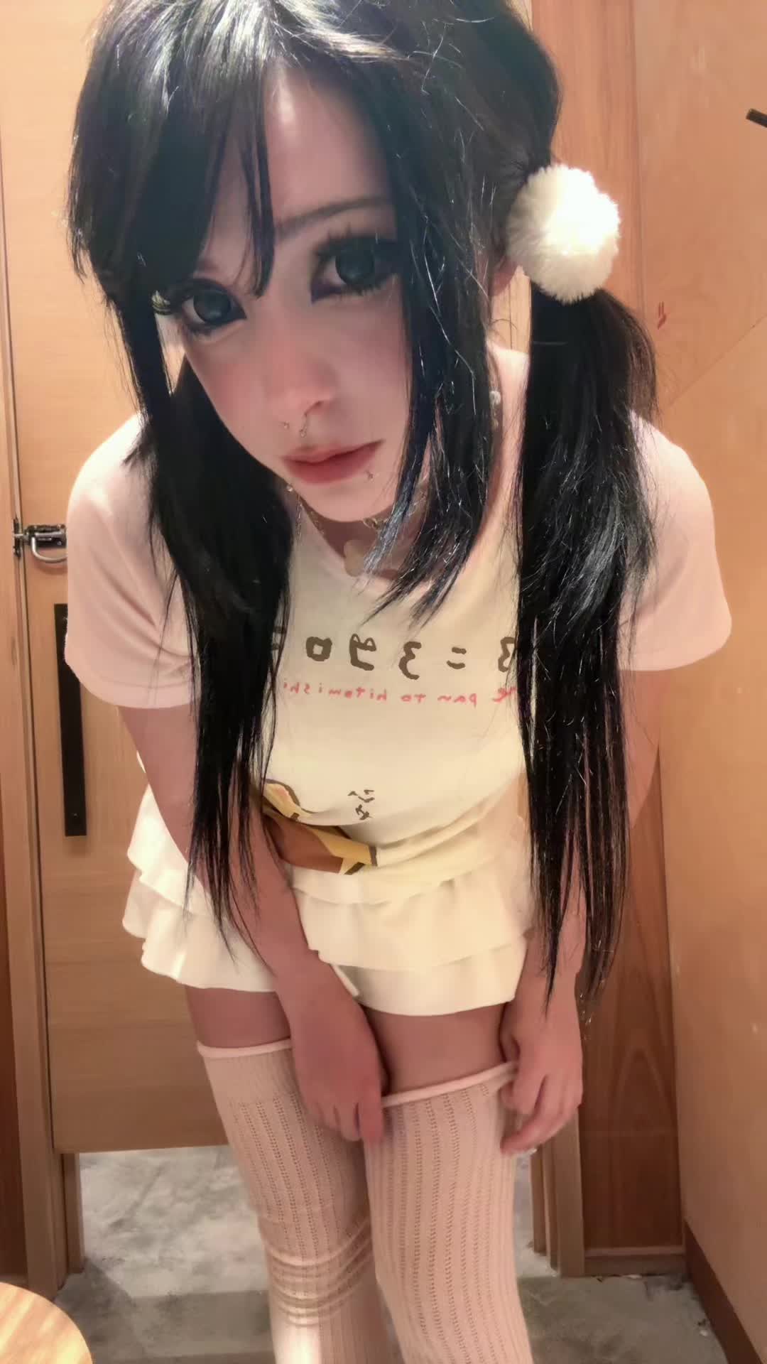 @Mae