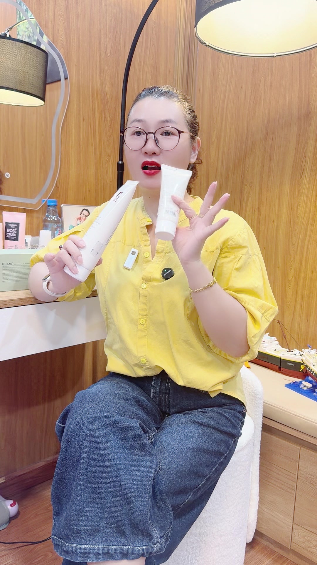 @Ổ Của Lộc1376