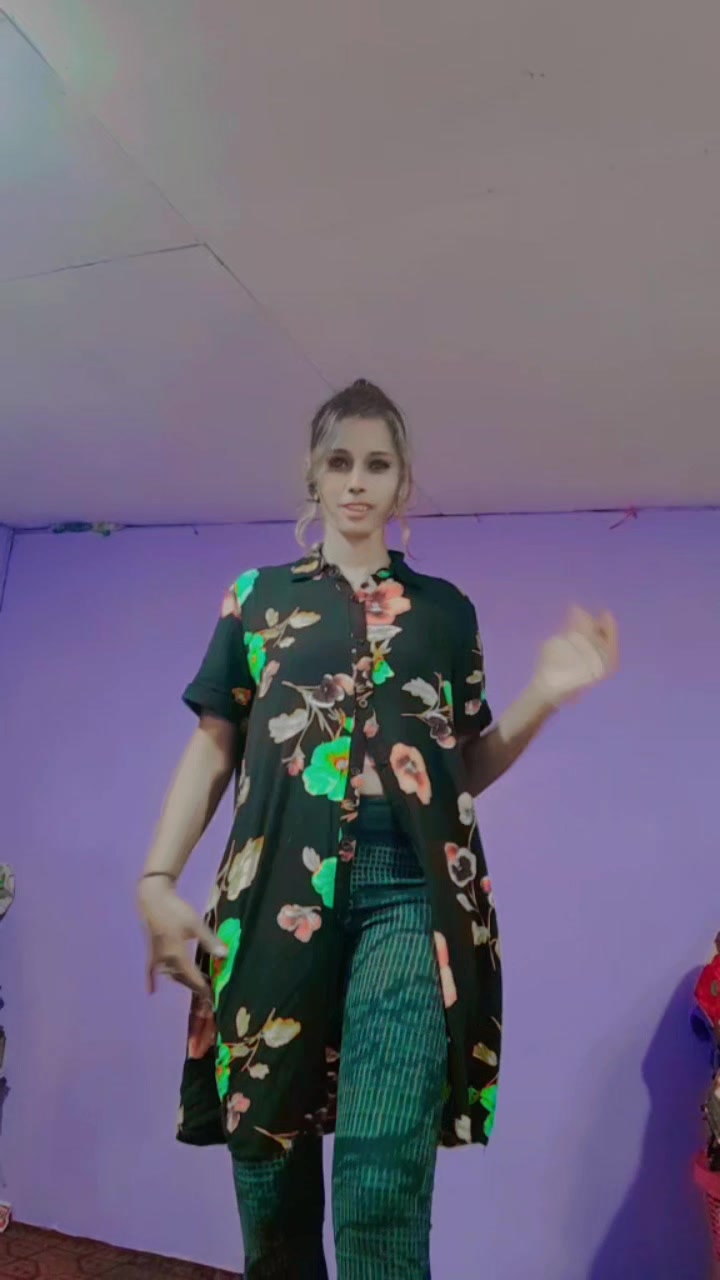 @🧿👑PriyaSamayra👑🧿