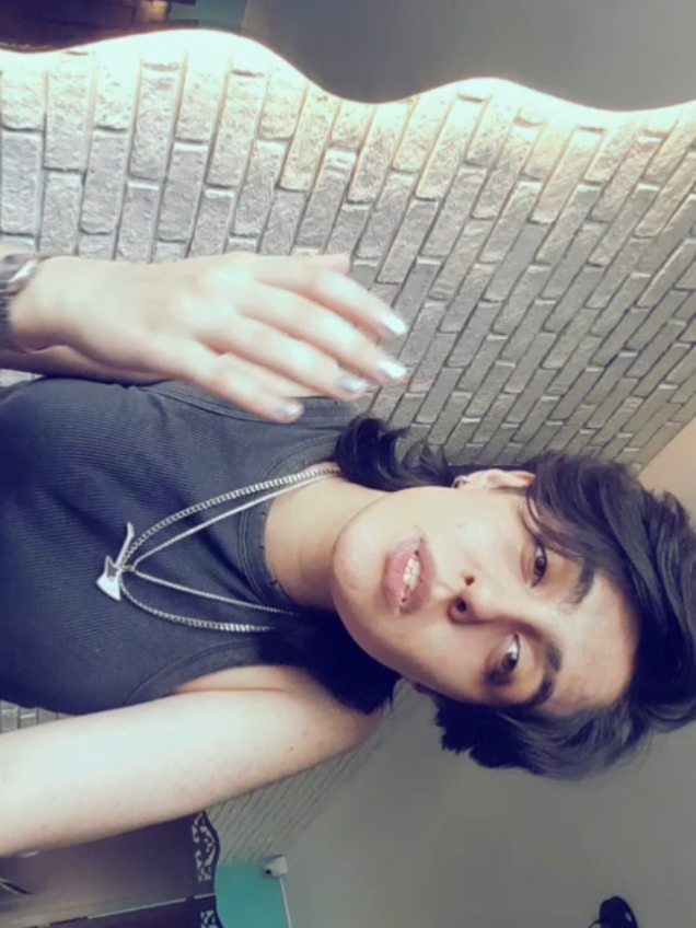 @𝑾𝒉𝒐&iquest;