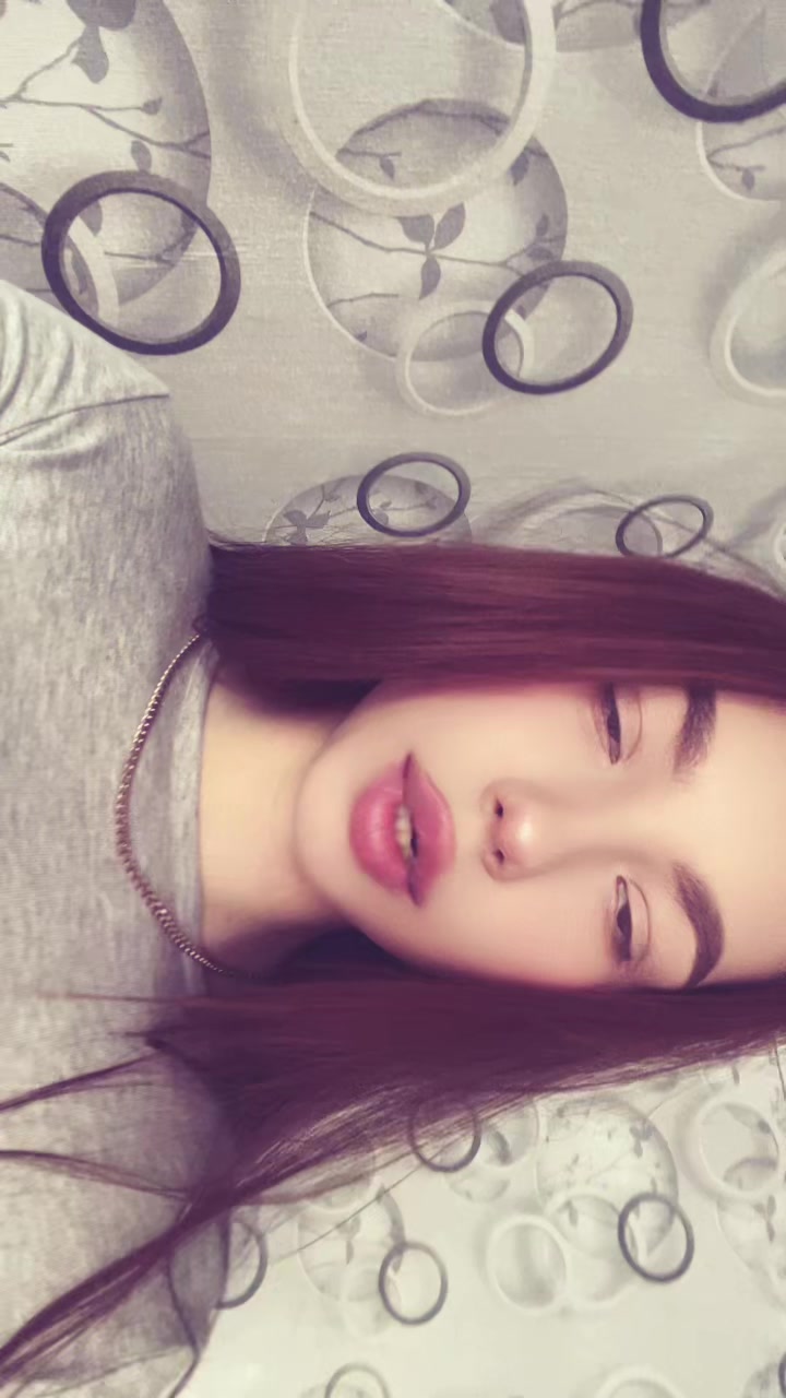 @Яна🎀