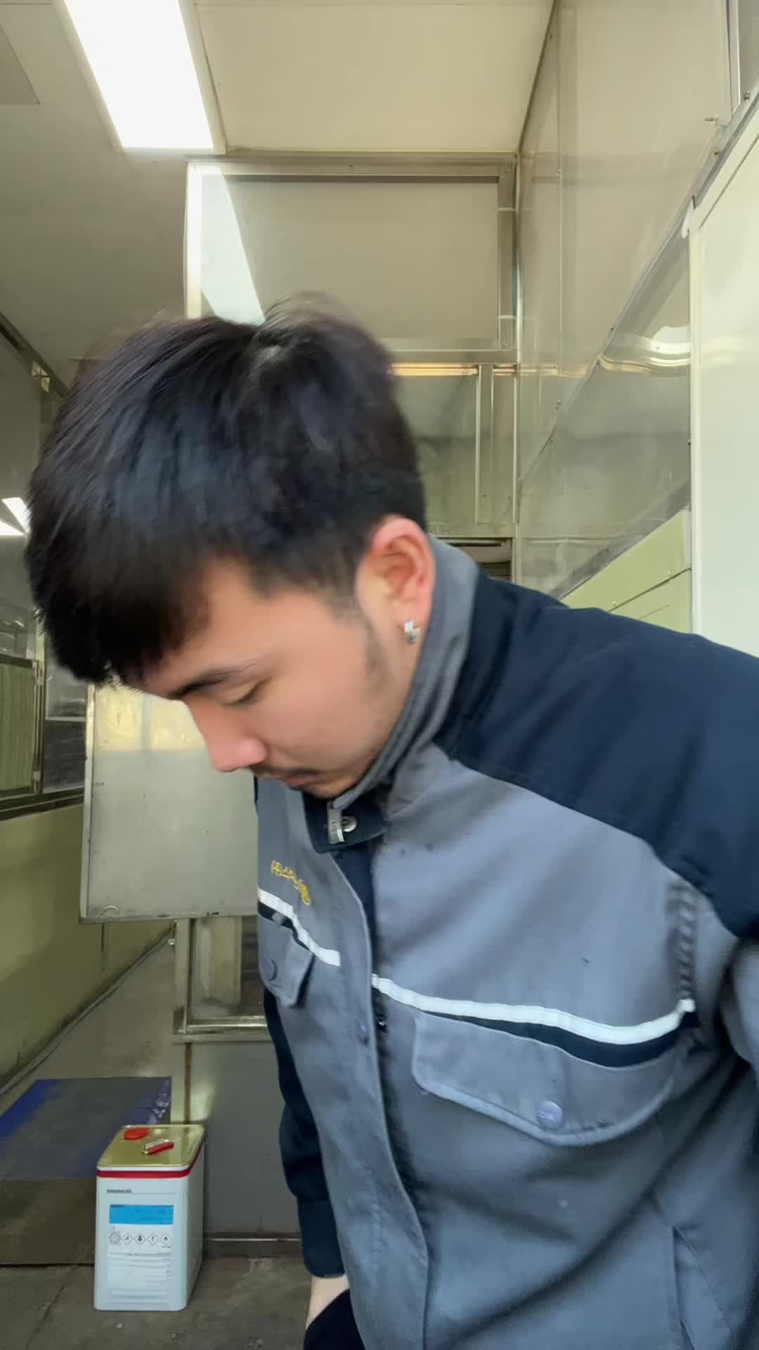 @บัด ดี้.