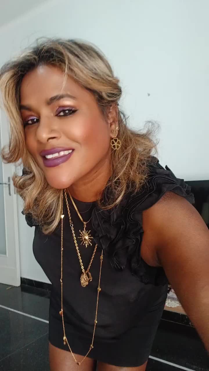@Julie...💋💋❤